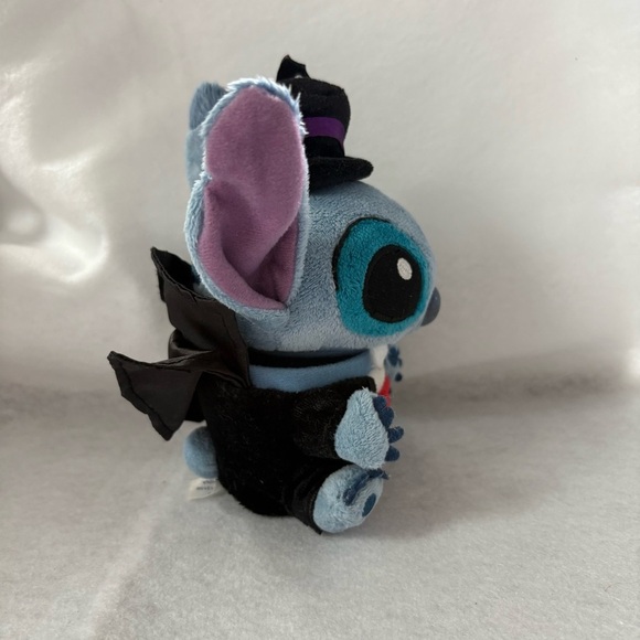 STITCH Dracula Holder Halloween Disney Japan Red Bow Tie Blue Black - Picture 5 of 13